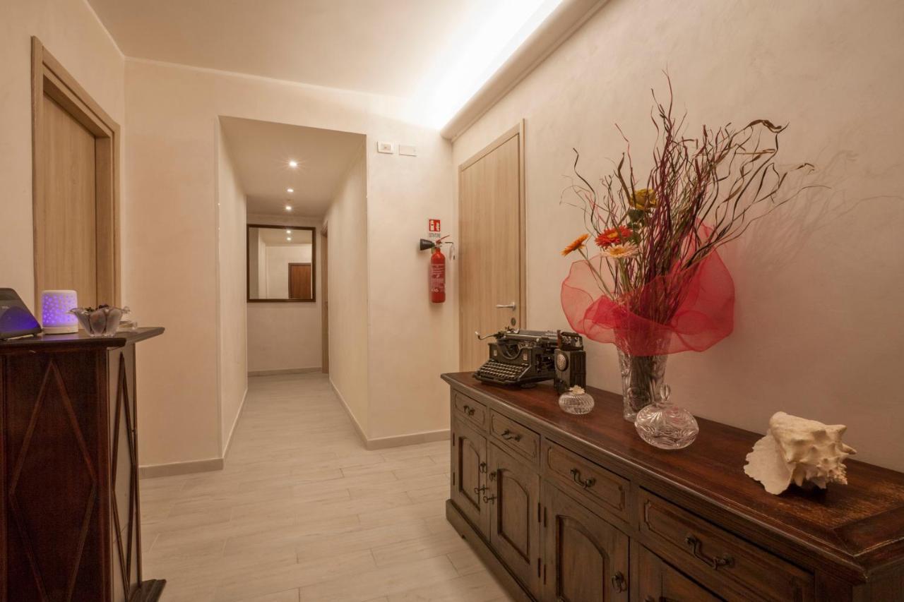 Ela Guest House Rome Bagian luar foto